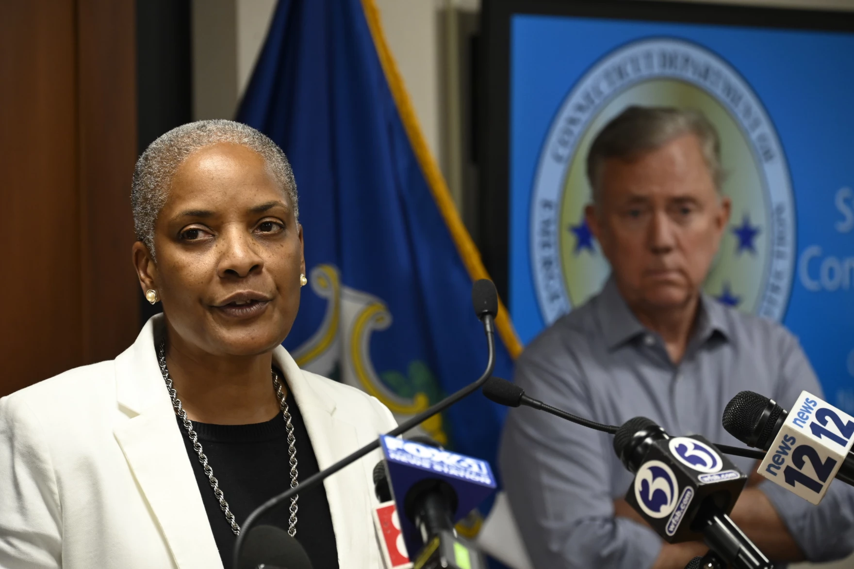 Governor Lamont and Secretary Thomas Remind Connecticut Voters That 14 Days of Early Voting Begins Monday, October 20