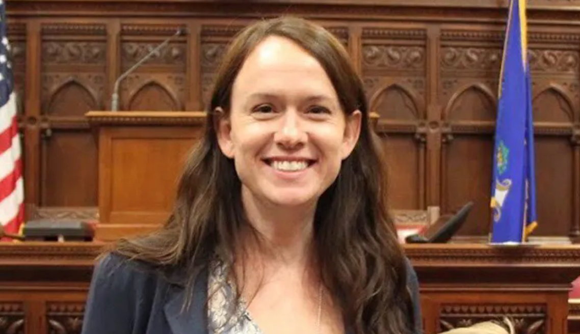 Jillian Gilchrest in Rocky Hill: “I want to elect Democrats who actually have a vision of where we can go as a country. “